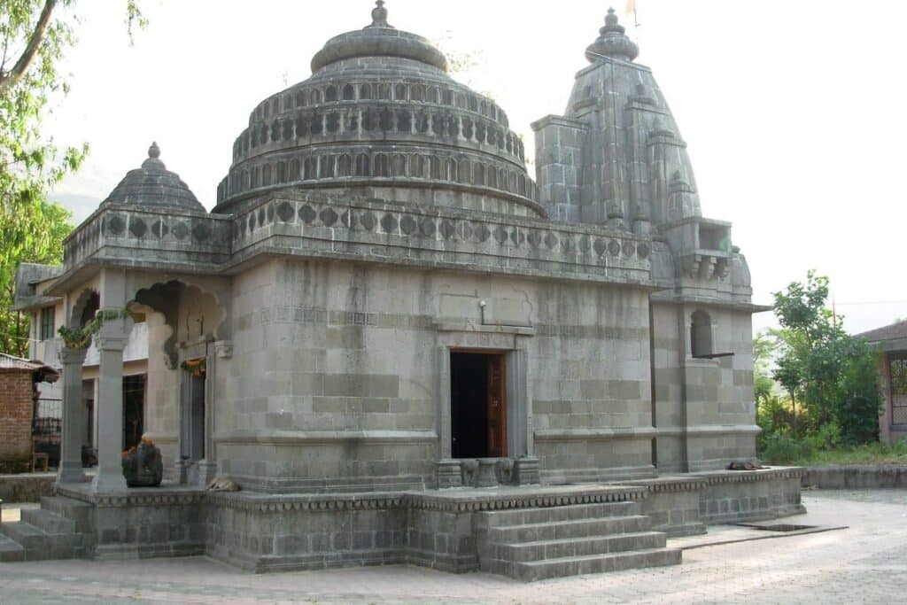 trimbakeshwar-temple-1500×1000